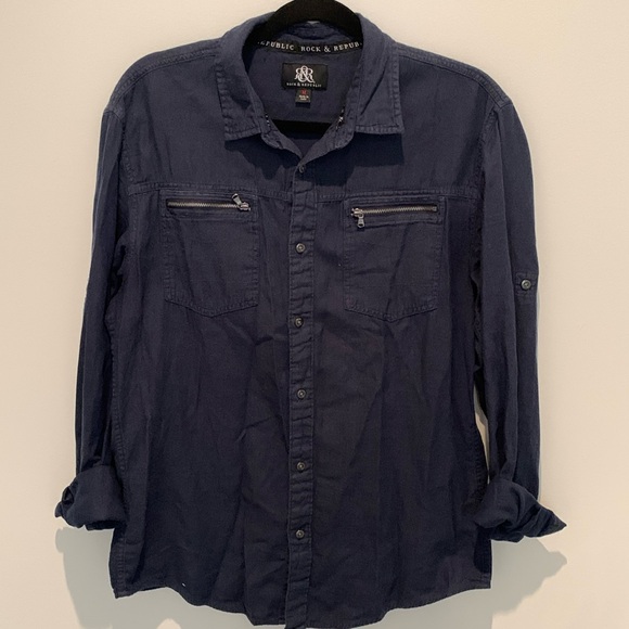 Rock & Republic 100% cotton button down top size medium - Picture 1 of 3